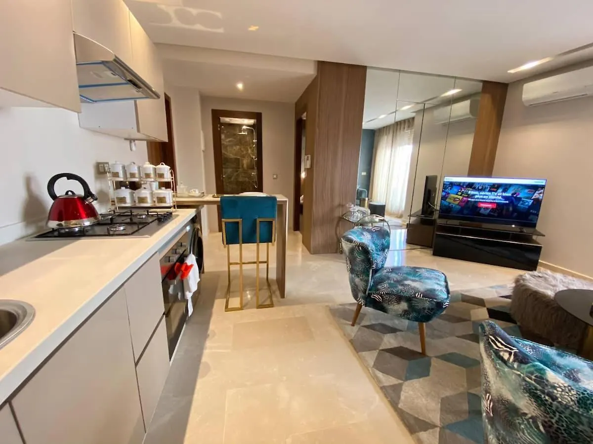 Pearl 13 - Brand New, Luxury & Elegant W/ Balcony Apartment Casablanca