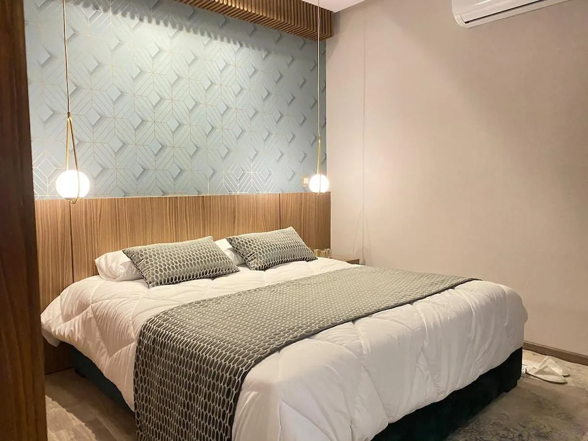 Pearl 13 - Brand New, Luxury & Elegant W/ Balcony Apartment Casablanca